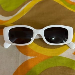 Vans white sunglasses 2/20$